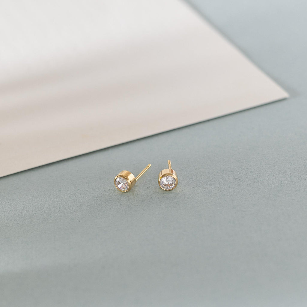 Kala White Sapphire Studs