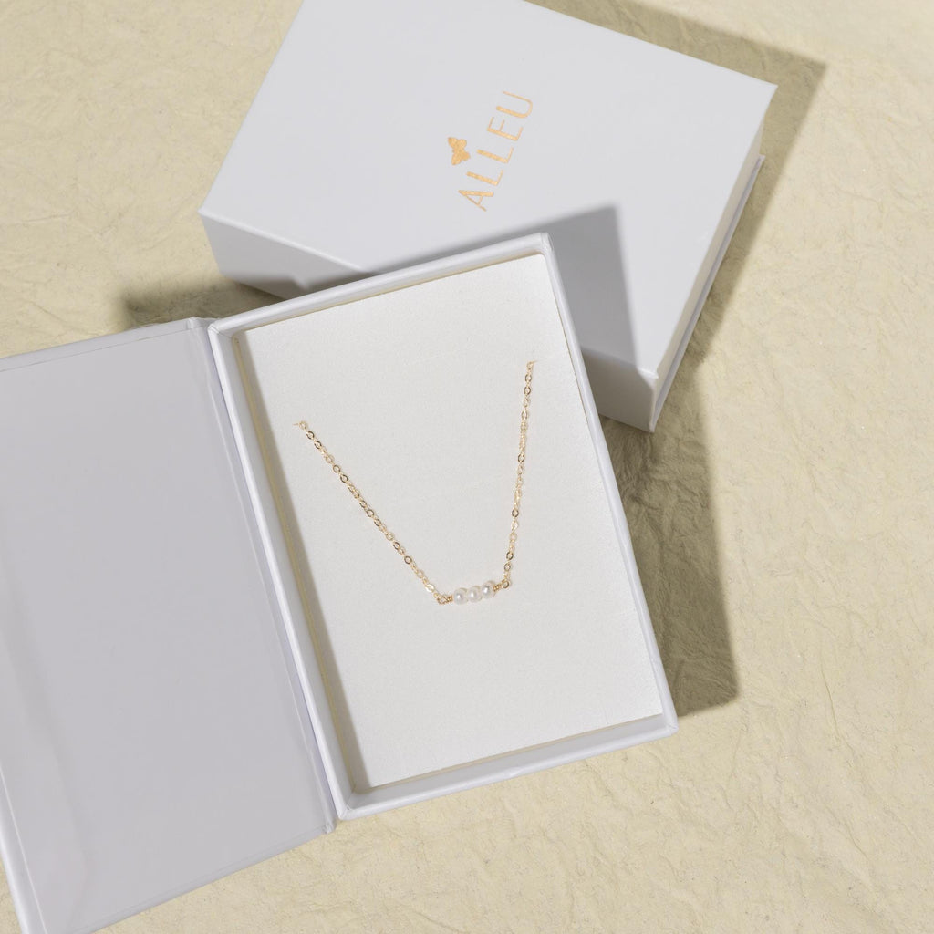 Gracie Pearl Necklace