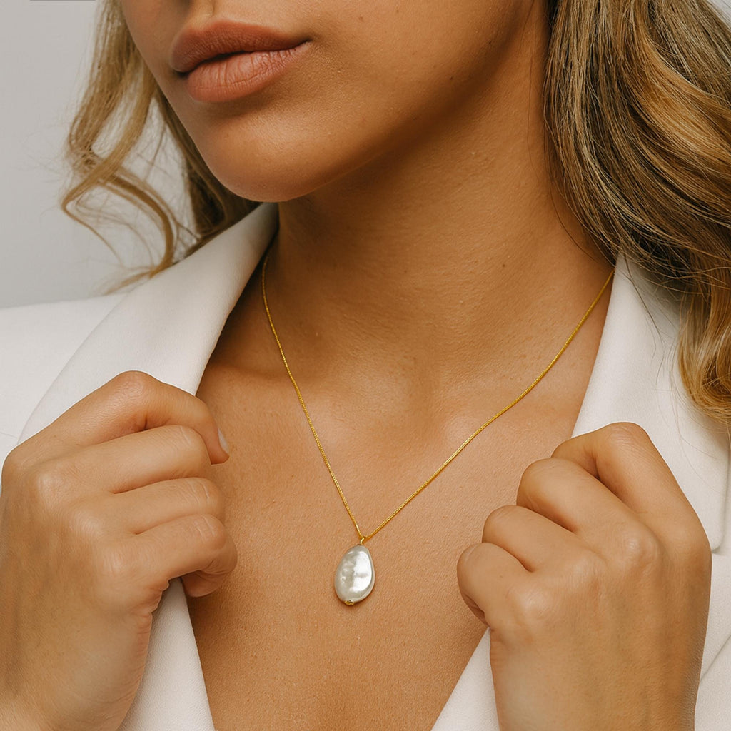 Baroque Pearl Necklace – Statement Pendant – Minimalist Jewelry – Wedding Necklace – Gemstone Pendant – Layering Jewelry – Gift For Her